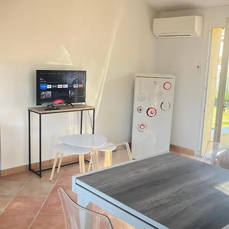 La Maison Aux Volets Bleus Draguignan